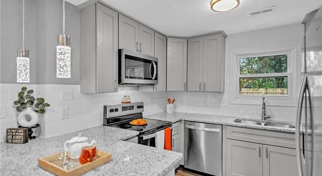 Photo of 1233 25th St, Newport News, VA 23607