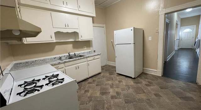 Photo of 308 S Hope St, Hampton, VA 23663