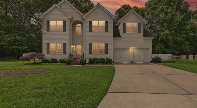 Photo of 305 Ginkgo Ct, Suffolk, VA 23435