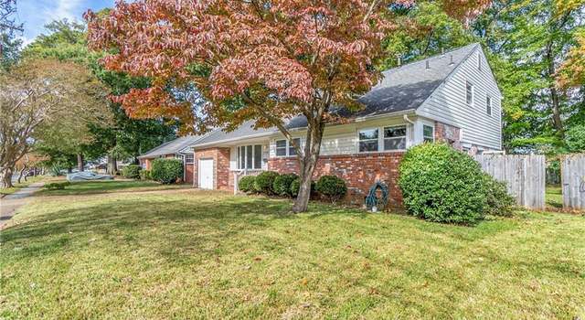 Photo of 1706 Kingsway Rd, Norfolk, VA 23518