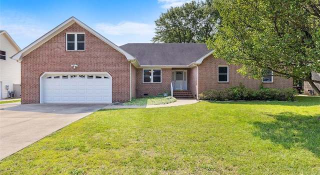 Photo of 709 Greenwing Dr, Chesapeake, VA 23323