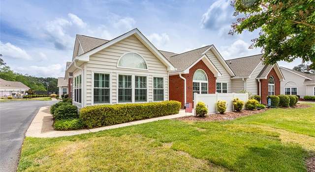 Photo of 109 Villa Dr, Poquoson, VA 23662