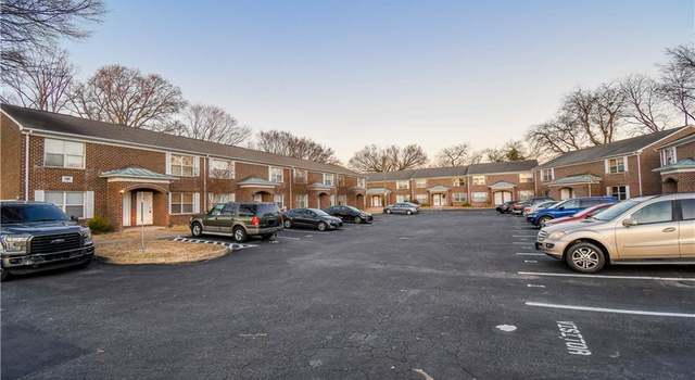 Photo of 988 N King St, Hampton, VA 23669