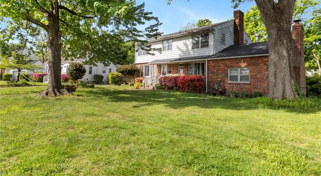 Photo of 213 Brooke Dr, Hampton, VA 23669