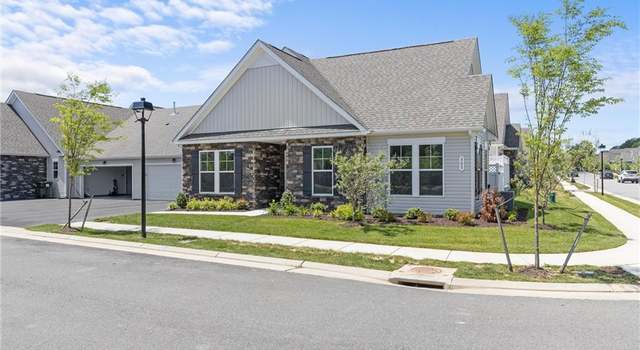 Photo of 305 Rockbridge St, Smithfield, VA 23430