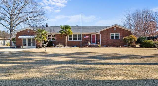 Photo of 1404 Shelton Rd, Virginia Beach, VA 23455