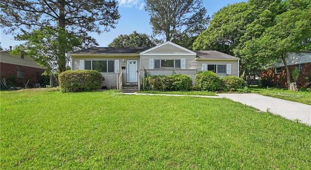 Photo of 3813 Honeytree Ln, Virginia Beach, VA 23452