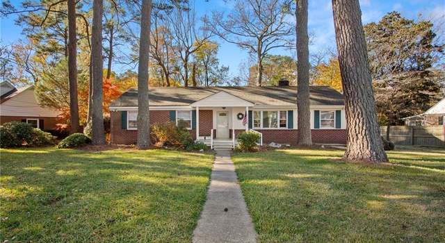 Photo of 2001 Sterling Pt, Portsmouth, VA 23703