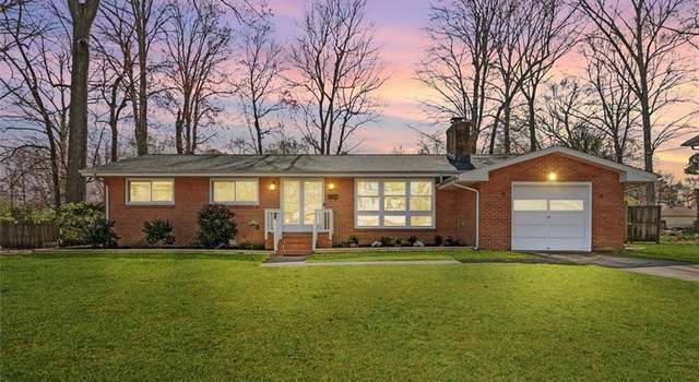 Photo of 89 W Rexford Dr, Newport News, VA 23608