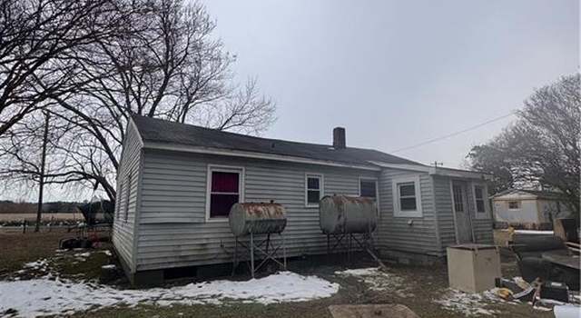 Photo of 10754 Johnsontown Rd, Birdsnest, VA 23307