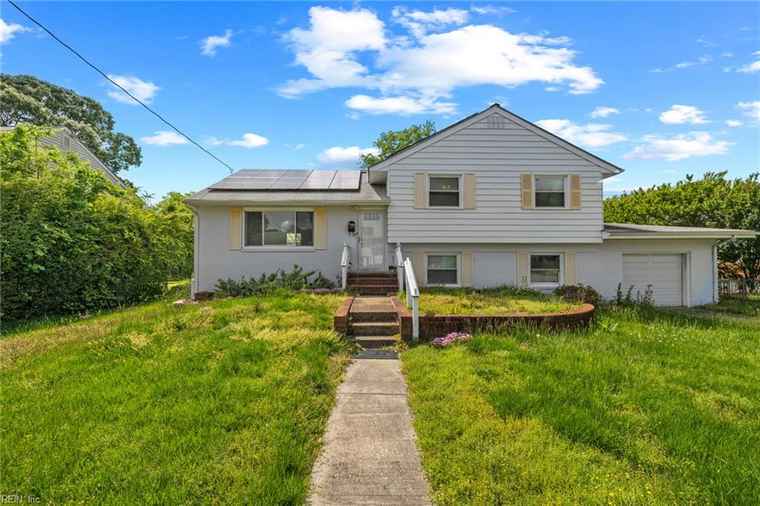 Photo of 37 Lancaster Ter Hampton, VA 23666