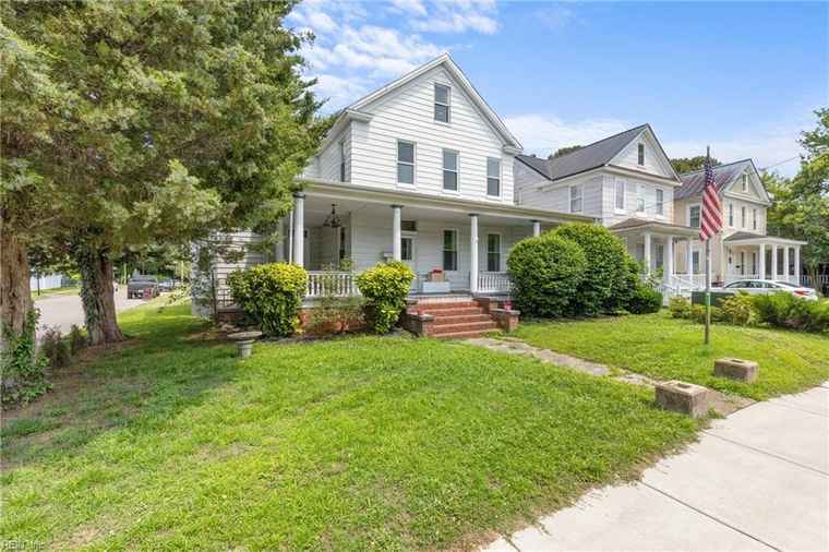 Photo of 1301 Chesapeake Ave Chesapeake, VA 23324