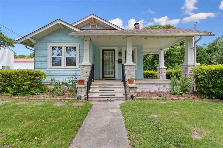 Photo of 554 E Bayview Blvd Norfolk, VA 23503
