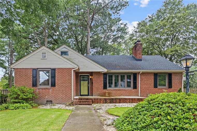 Photo of 530 Shenandoah St Portsmouth, VA 23707