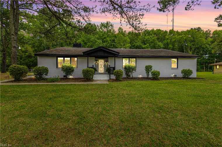 Photo of 3760 Nansemond Pkwy Suffolk, VA 23435