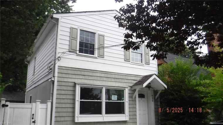 Photo of 930 Mapole Ave Norfolk, VA 23504