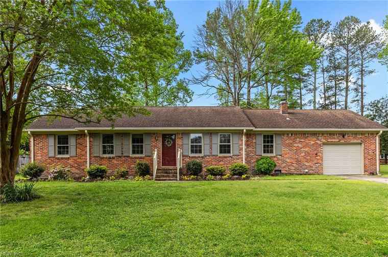 Photo of 525 Warhawks Rd Chesapeake, VA 23322