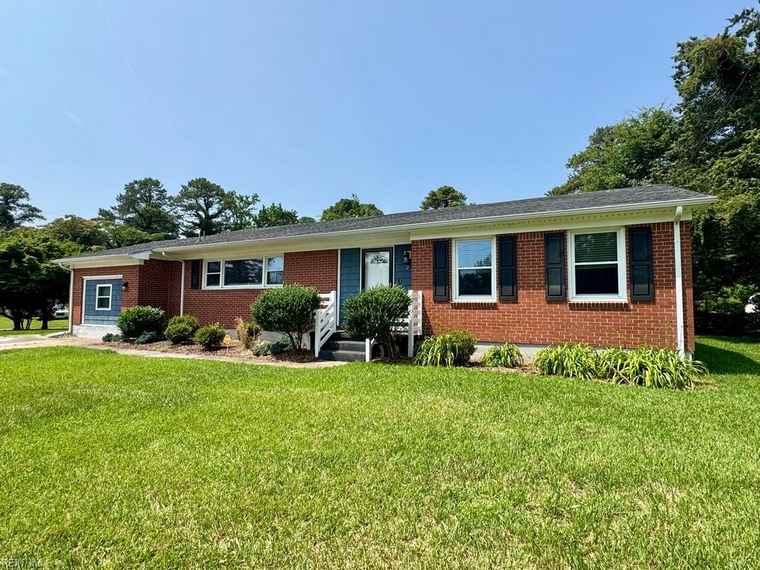 Photo of 2 Ross Ct Portsmouth, VA 23701