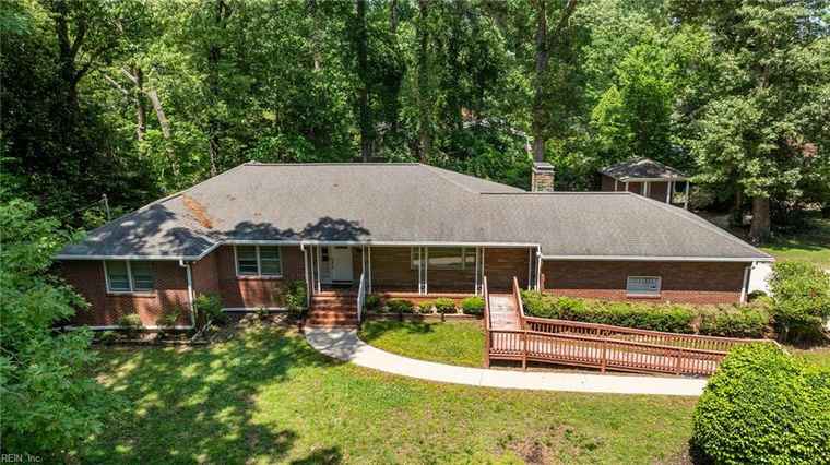 Photo of 1508 Reynard Rd Suffolk, VA 23433