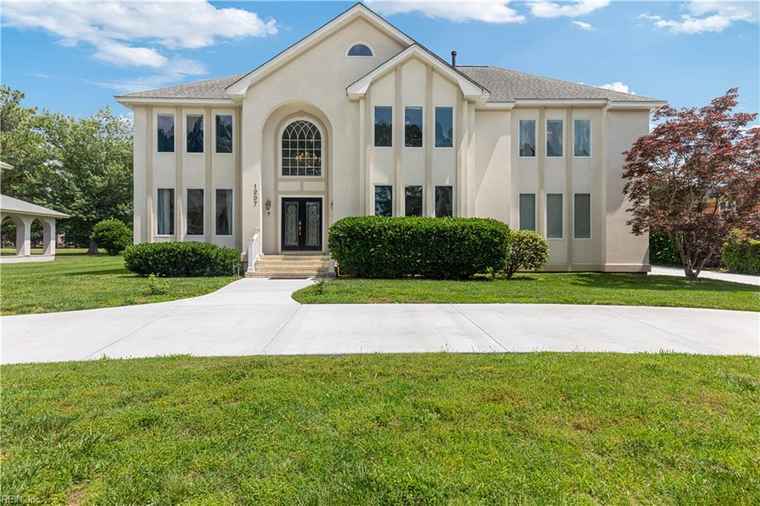 Photo of 1207 Masters Row Chesapeake, VA 23320