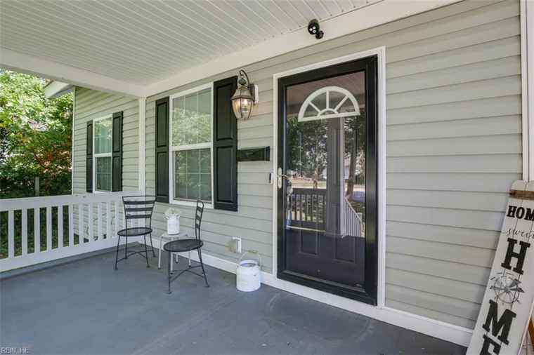Photo of 108 Lasalle Ave Hampton, VA 23661