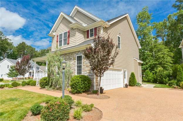 22360 Moss Creek Cir Carrollton Va 23314 Mls 10325156 Redfin