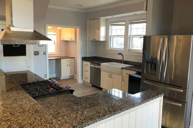 10835 Warwick Blvd Newport News Va 23601 Mls 10298217 Redfin