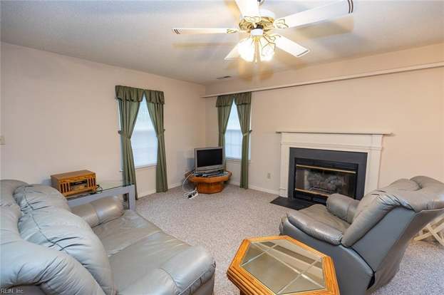 844 Gas Light Ln Virginia Beach Va 23462 Mls 10298835 Redfin