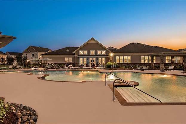 spence crossing apartments reviews