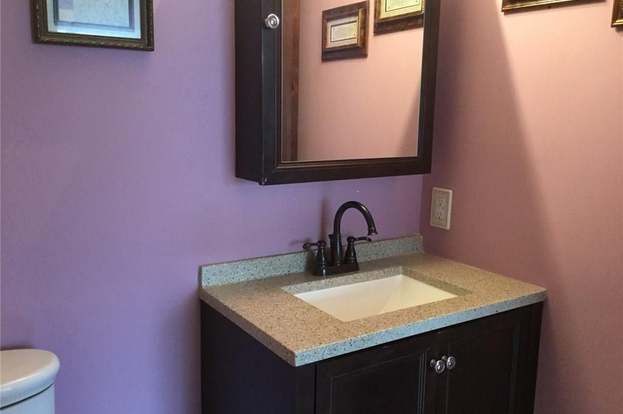 153 Windsor Castle Dr Unit E Newport News Va 23608 Mls 10298963 Redfin