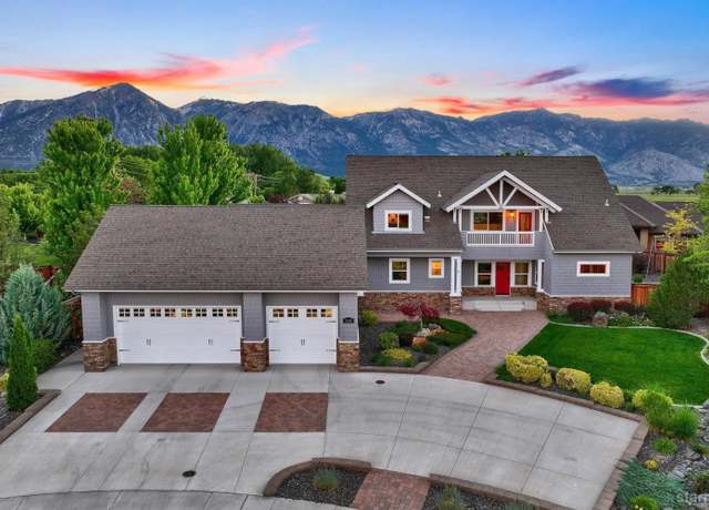 Property at 1008 Keystone Ct, Gardnerville, NV 89460, 6 beds, 4.5 baths