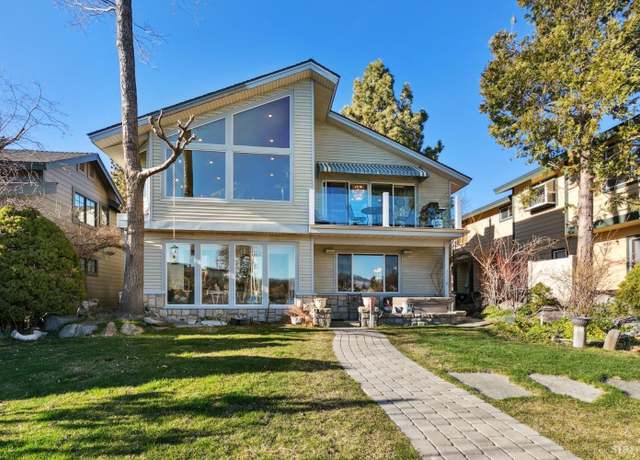 Property at 2020 Kokanee Way, South Lake Tahoe, CA 96150, 3 beds, 2.5 baths