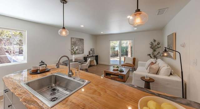 Photo of 1103 Tomahawk Ln, South Lake Tahoe, CA 96150