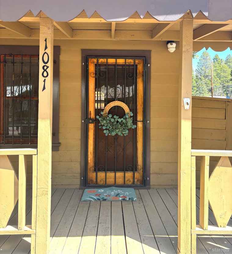 Photo of 1081 Sonora Ave South Lake Tahoe, CA 96150