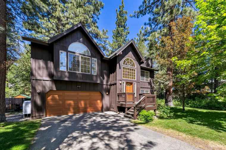 Photo of 718 Jeffery St South Lake Tahoe, CA 96150
