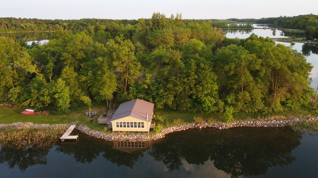 10020 S Rachel Rd SW, Farwell, MN 56327 MLS 6379027 Redfin