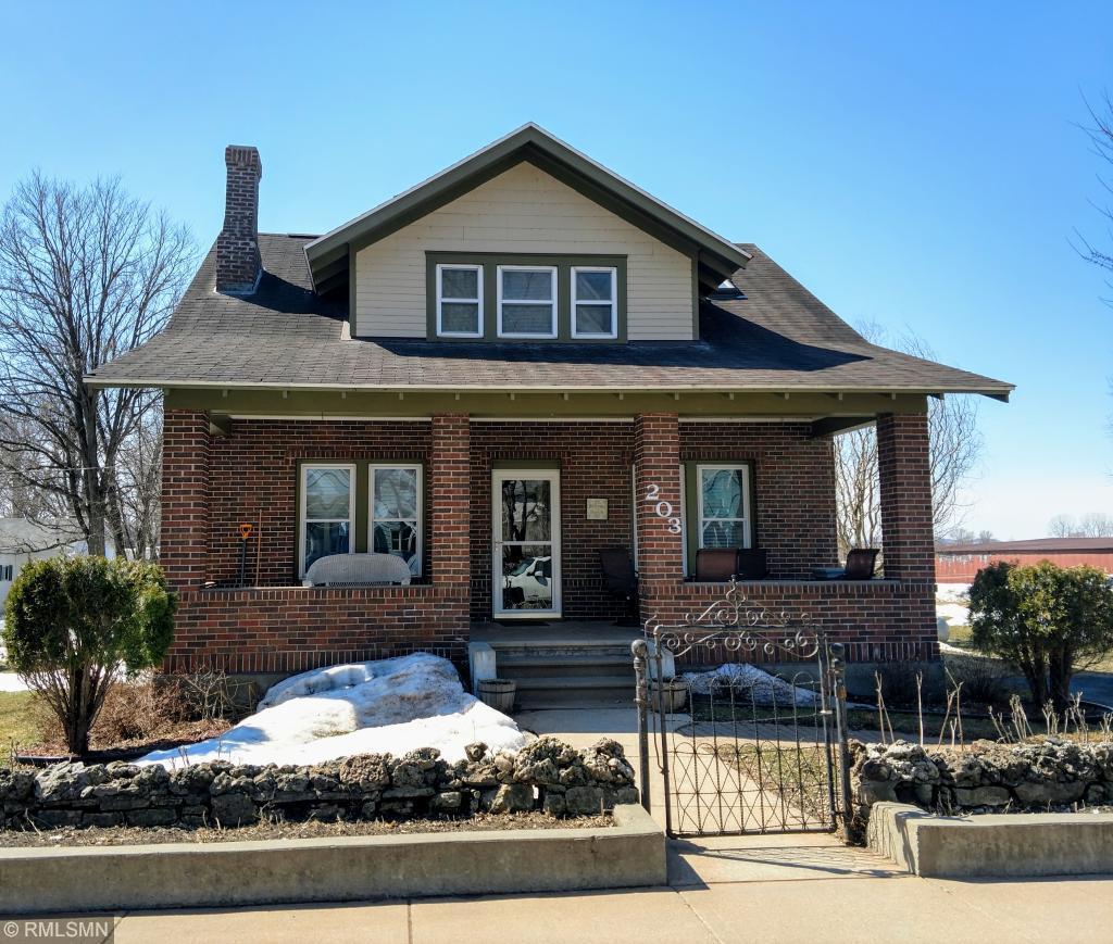 203 N Main St, Cochrane, WI 54622 MLS 5205080 Redfin