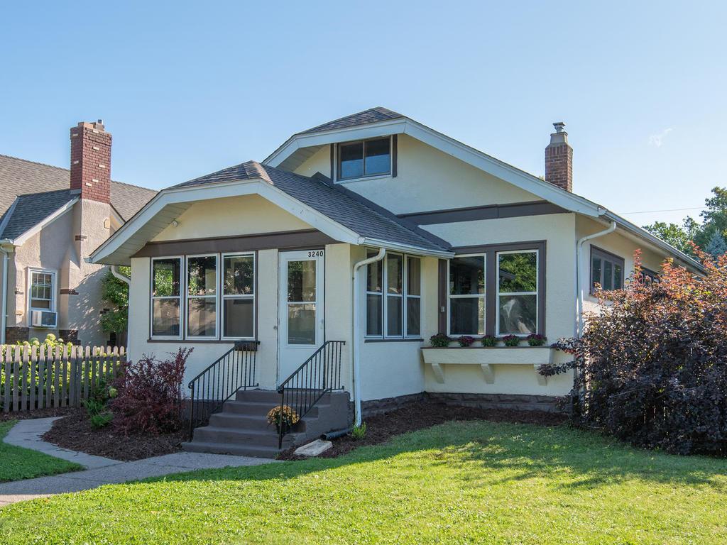 3240 Irving Ave N, Minneapolis, MN 55412