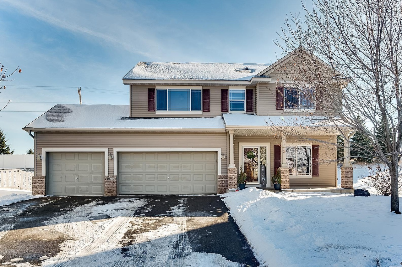 10912 Ashley Ln, Woodbury, MN 55129 | MLS# 5698252 | Redfin