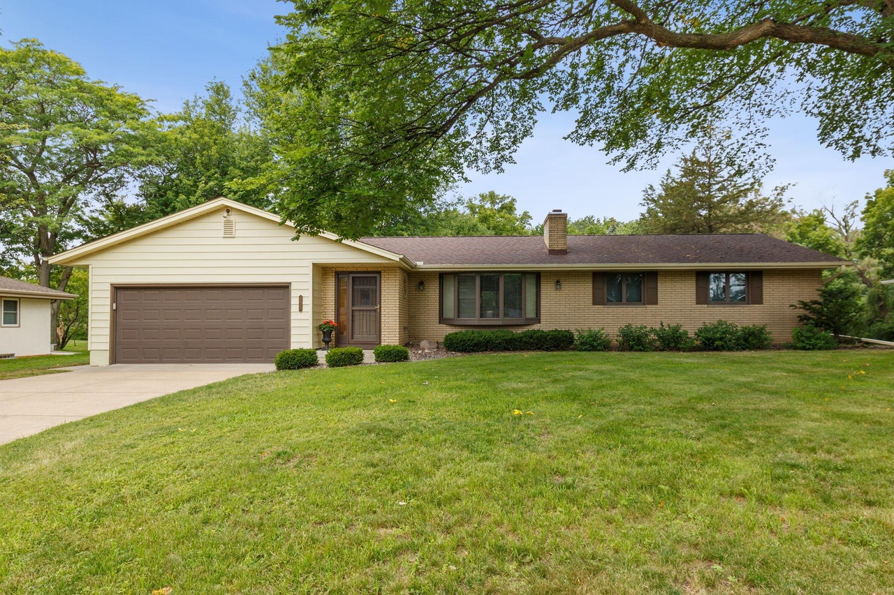 7420 Ridgeway Rd, Golden Valley, MN 55427 MLS 6436275 Redfin
