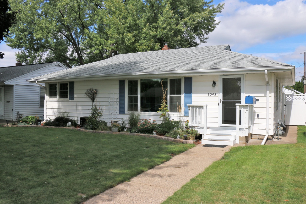 2043 Itasca Ave, Saint Paul, MN 55116 MLS 5656313 Redfin