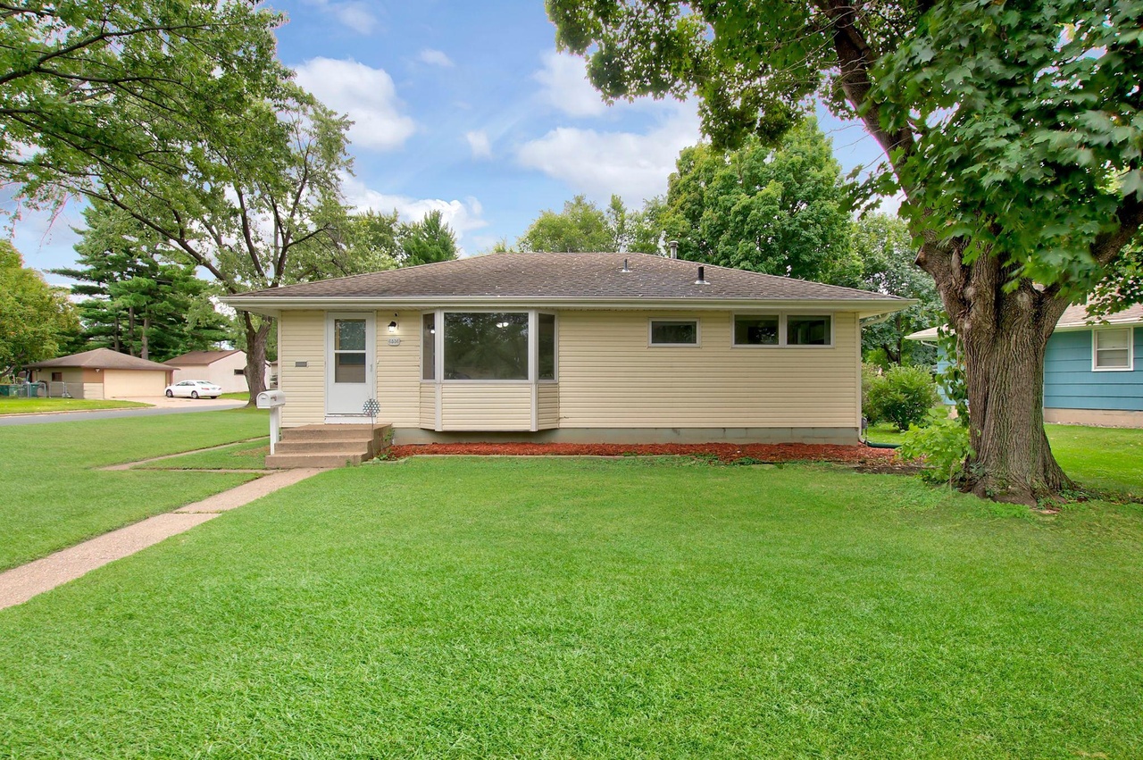 6536 Orchard Ave N Brooklyn Center MN 55429 MLS 5655351 Redfin