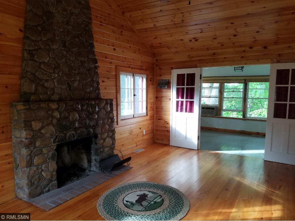 8600 215th St N Forest Lake Mn 55025 Mls 4834365 Redfin Photos And Other A