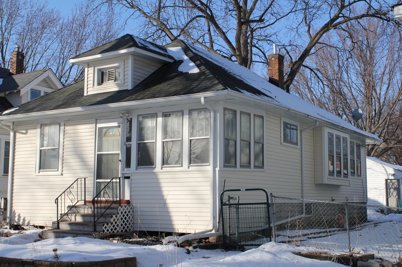 875 Armstrong Ave, Saint Paul, MN 55102