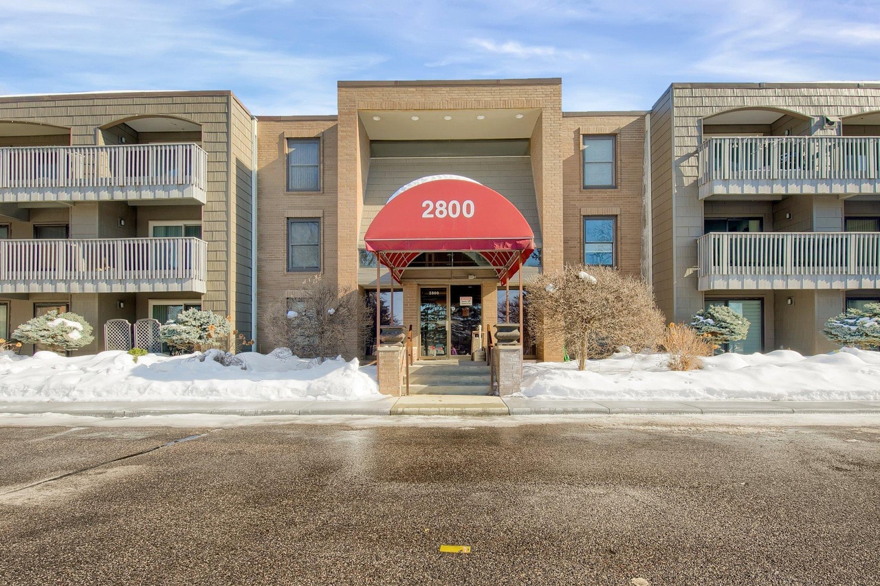 2800 Hamline Ave N 234, Roseville, MN 55113 MLS 6330803 Redfin