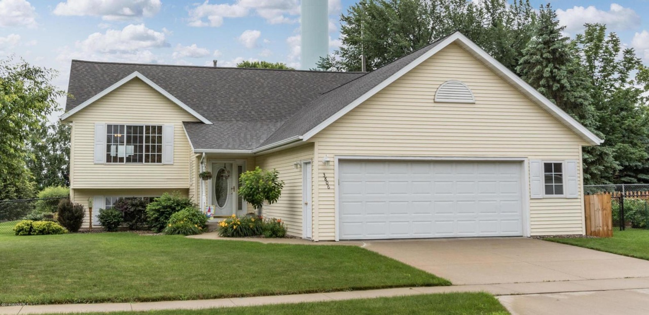 3806 11th Ave SW, Rochester, MN 55902 | MLS# 5113809 | Redfin