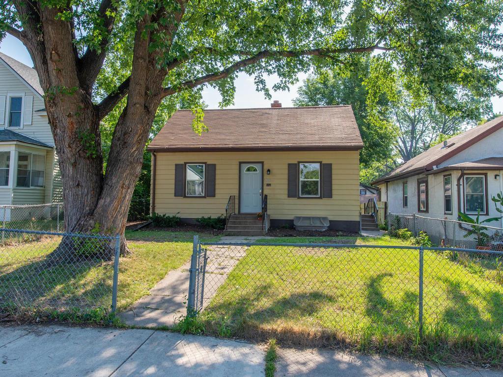 2800 James Ave N, Minneapolis, MN 55411 | MLS# 4983835 | Redfin