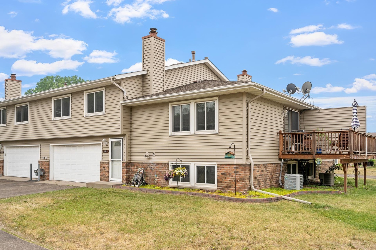 6105 64th Ave N, Brooklyn Park, MN 55429 MLS 6343988 Redfin