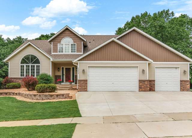 Property at 15004 Bridgewater Dr, Savage, MN 55378, 4 beds, 4 baths