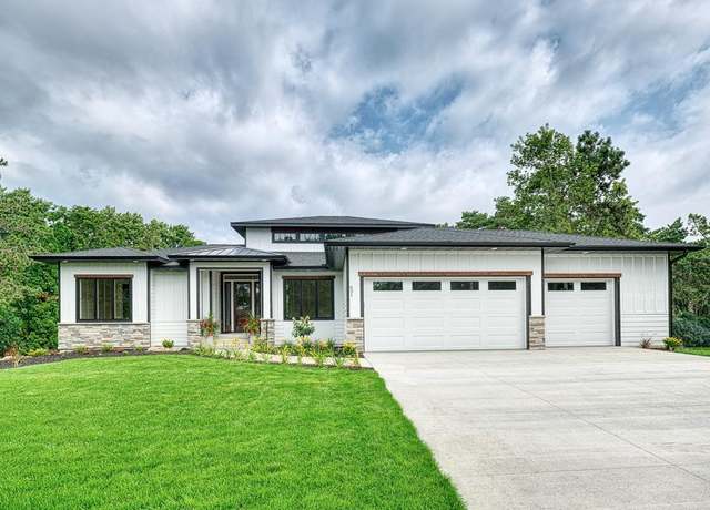 Property at 631 Callahan Pl, Mendota Heights, MN 55118, 4 beds, 4 baths